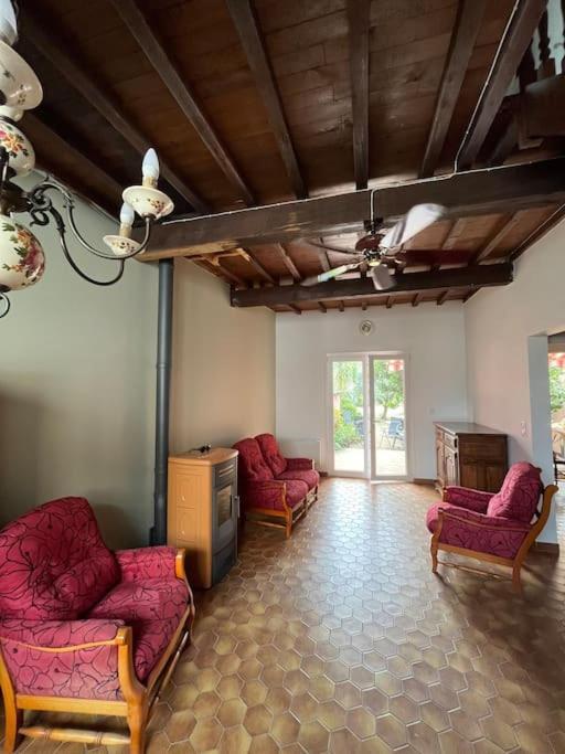 Maison De Village Vintage Avec Grand Jardin Елн Екстериор снимка